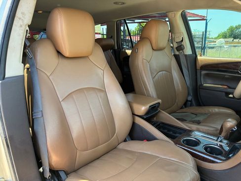 Used 2016 Buick Enclave Leather w/ Trailering Package FWD image 30