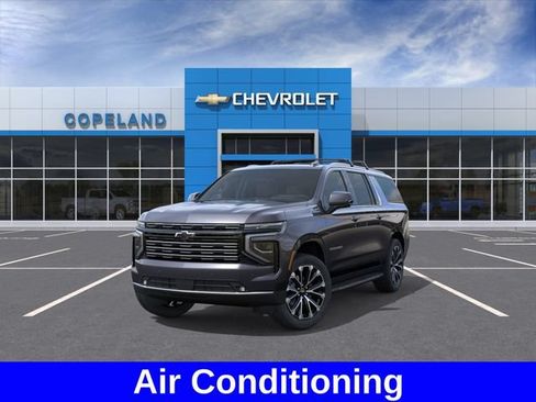 New 2026 Chevrolet Suburban High Country AWD/4WD image 9