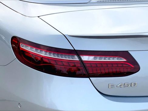 Used 2023 Mercedes-Benz E 450 Cabriolet image 23