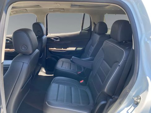 Used 2023 GMC Acadia Denali w/ Denali Ultimate Package FWD image 13