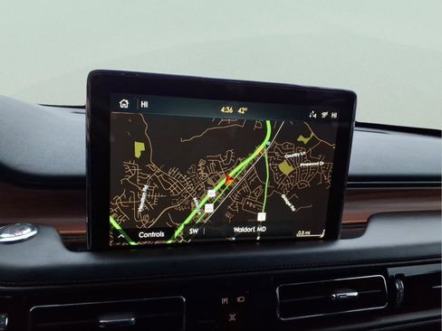 Used 2020 Lincoln Aviator Reserve w/ Equipment Group 202A image 15