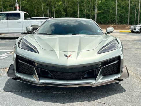 Used 2023 Chevrolet Corvette Z06 w/ Stealth Interior Trim Package RWD image 4