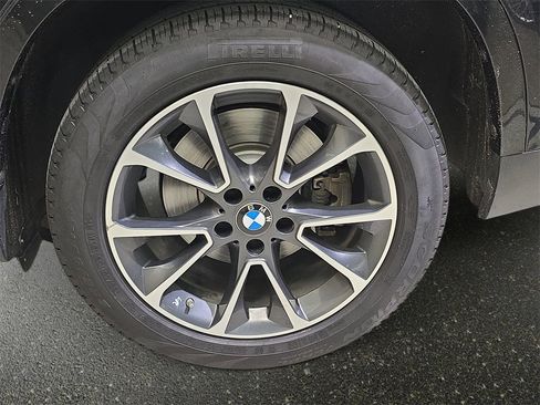 Used 2017 BMW X5 xDrive50i image 37