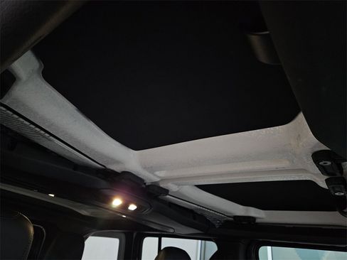 New 2025 Jeep Wrangler Unlimited Rubicon image 8