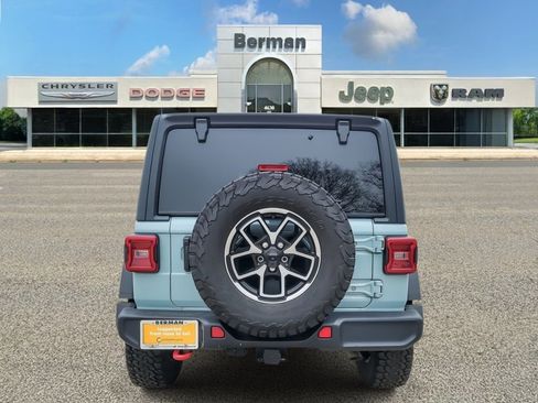 Certified 2024 Jeep Wrangler Unlimited Rubicon image 6