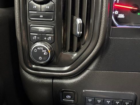 Used 2024 Chevrolet Silverado 2500 W/T w/ WT Convenience Package image 23