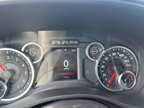 New 2026 RAM 1500 Express AWD/4WD image 15
