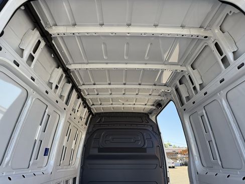 New 2025 Mercedes-Benz Sprinter 2500 image 20