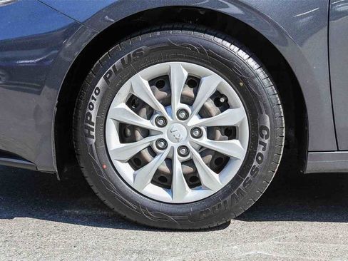 Used 2021 Kia Forte Sedan image 9