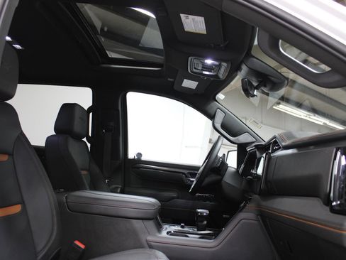 Used 2026 GMC Sierra 1500 AT4 w/ AT4 Premium Package image 19