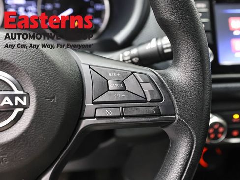 Used 2023 Nissan Kicks S image 16