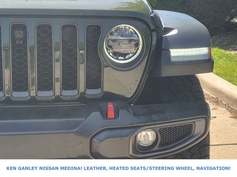 Used 2022 Jeep Wrangler Rubicon w/ LED Lighting Group AWD/4WD image 10