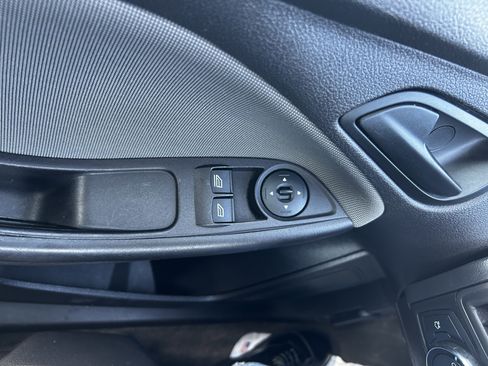 Used 2014 Ford Focus S image 15