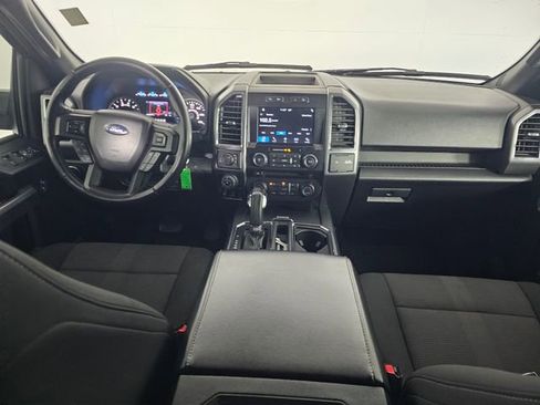 Used 2017 Ford F150 XLT w/ Equipment Group 302A Luxury image 23