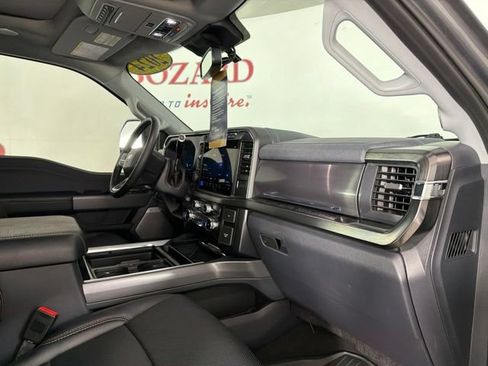 Certified 2024 Ford F350 Lariat w/ Lariat Ultimate Package AWD/4WD image 17