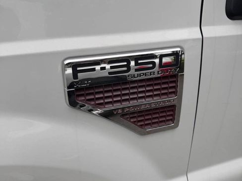 Used 2009 Ford F350 XLT AWD/4WD image 2