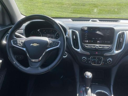 Used 2019 Chevrolet Equinox Premier AWD/4WD image 13