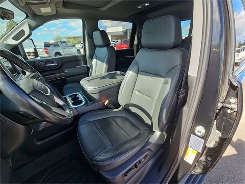Used 2021 GMC Sierra 2500 Denali w/ Denali Ultimate Package image 16