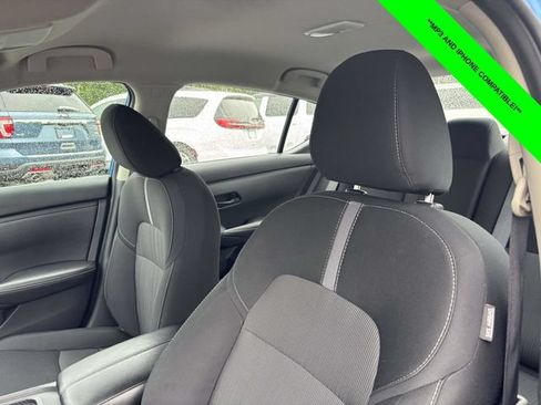 Used 2024 Nissan Sentra SV FWD image 6