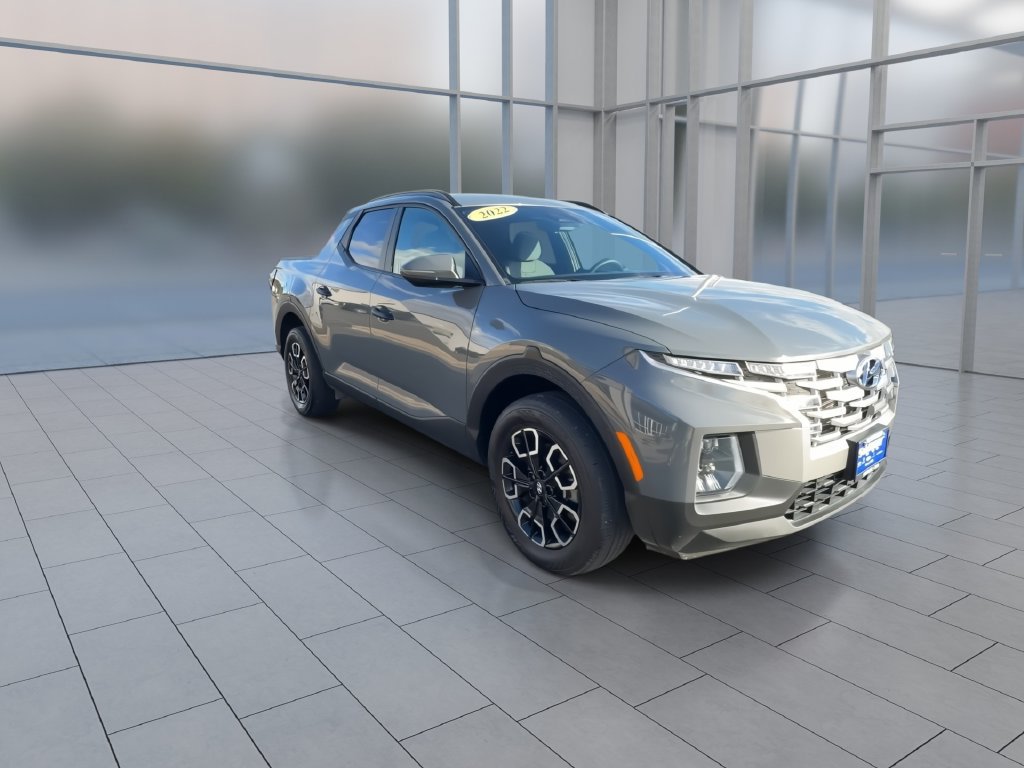 Used 2024 Hyundai Santa Cruz SEL w/ Activity Package AWD/4WD image 2