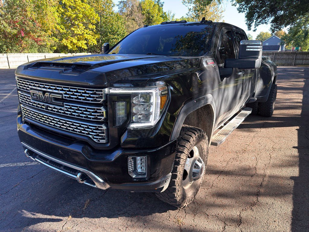 Used 2023 GMC Sierra 3500 Denali w/ Denali Ultimate Package AWD/4WD image 15