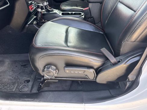 Used 2020 Jeep Wrangler Unlimited Rubicon image 16