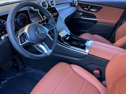 New 2026 Mercedes-Benz GLC 300 4MATIC image 9