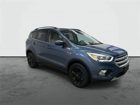 Used 2018 Ford Escape SEL image 5