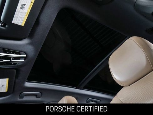 Used 2019 Porsche Cayenne image 25