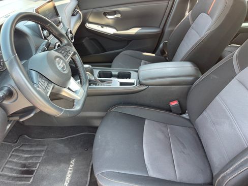 Used 2022 Nissan Sentra SR FWD image 14