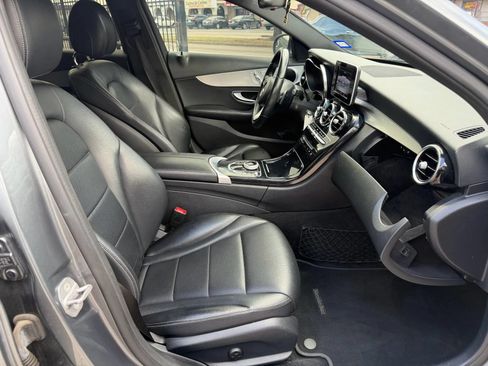 Used 2018 Mercedes-Benz C 300 Sedan image 13