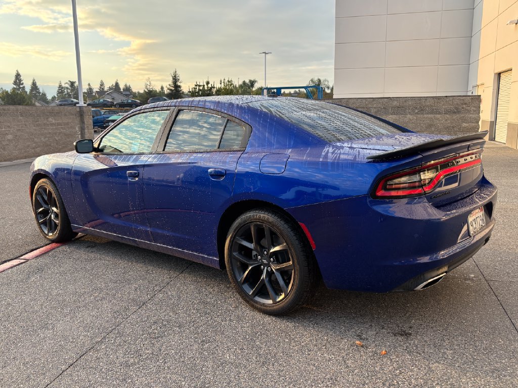Used 2022 Dodge Charger SXT w/ Blacktop Package RWD image 7