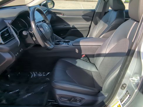 Used 2024 Toyota Camry XSE image 15