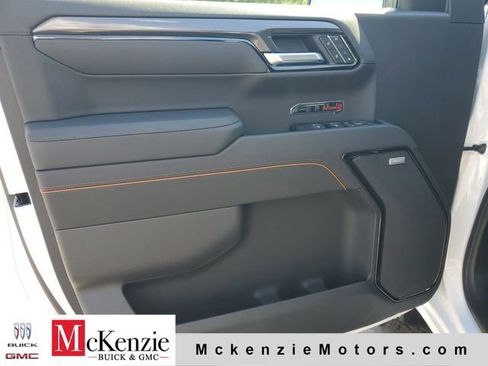 New 2026 GMC Sierra 1500 AT4 w/ AT4 Premium Package AWD/4WD image 8