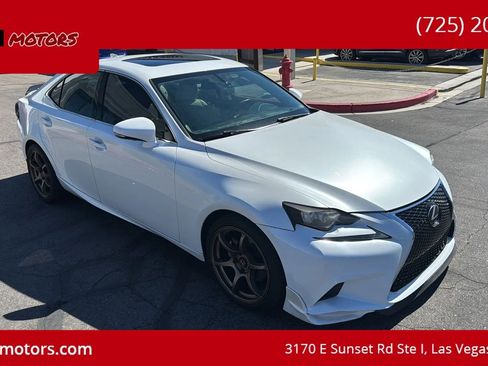 Used 2014 Lexus IS 250 w/ Navigation Package RWD image 4