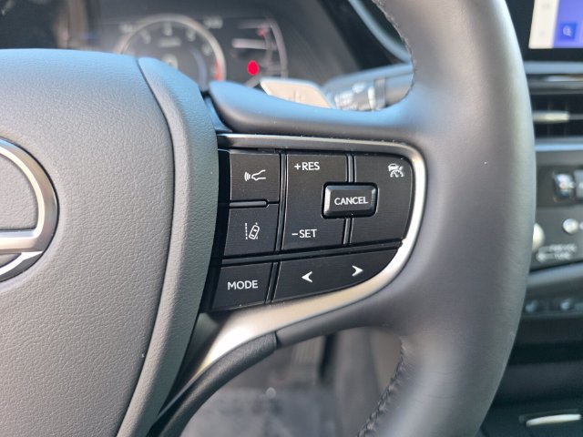 Used 2025 Lexus ES 350 w/ Premium Package FWD image 28