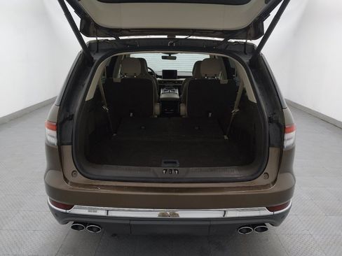 Used 2022 Lincoln Aviator Reserve w/ Equipment Group 201A RWD image 29