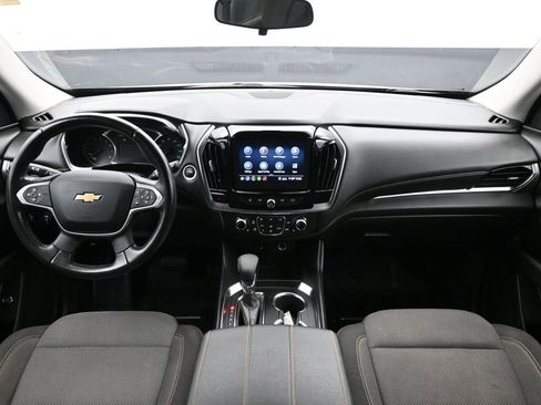 Used 2021 Chevrolet Traverse LT FWD image 12