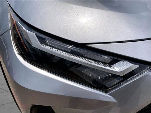 Certified 2025 Toyota RAV4 XLE FWD image 27