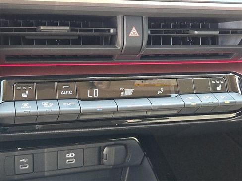 New 2026 Toyota Prius Plug-In Hybrid image 21