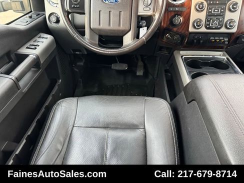 Used 2015 Ford F250 Lariat w/ Lariat Ultimate Package image 57