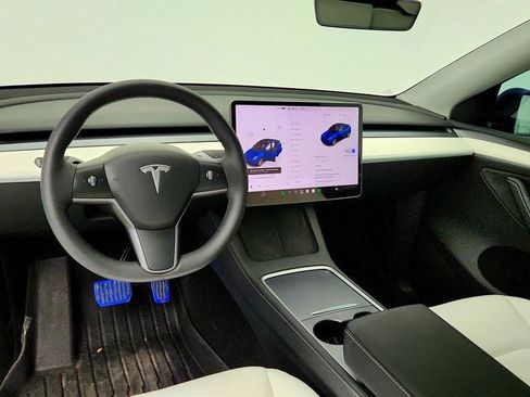 Used 2023 Tesla Model Y Long Range AWD/4WD image 12