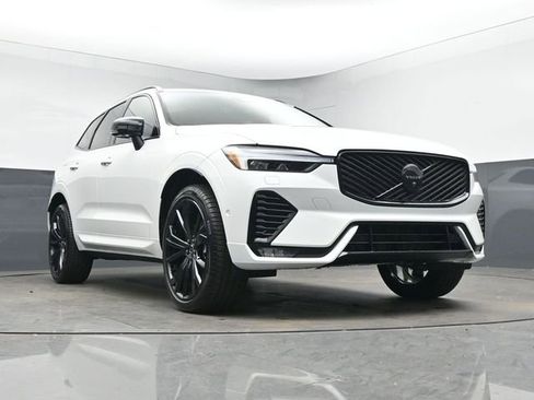New 2026 Volvo XC60 B5 Ultra w/ Climate Package AWD/4WD image 37