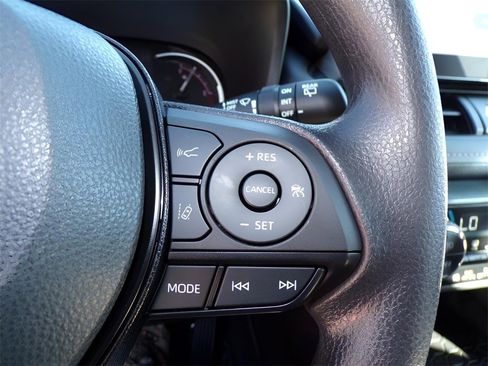 Used 2023 Toyota RAV4 XLE w/ Convenience Package image 25