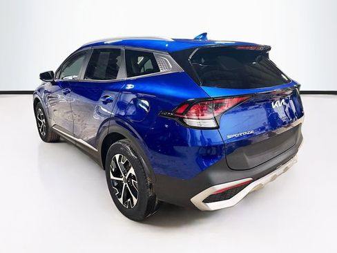 Used 2023 Kia Sportage EX image 5