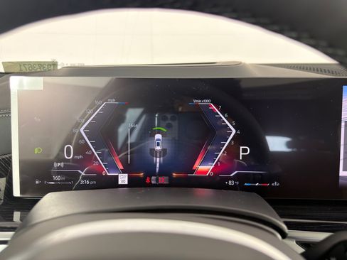 New 2026 BMW X5 sDrive40i w/ M Sport Package image 23