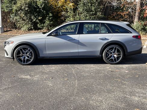 New 2026 Mercedes-Benz E 450 4MATIC All-Terrain Wagon image 14