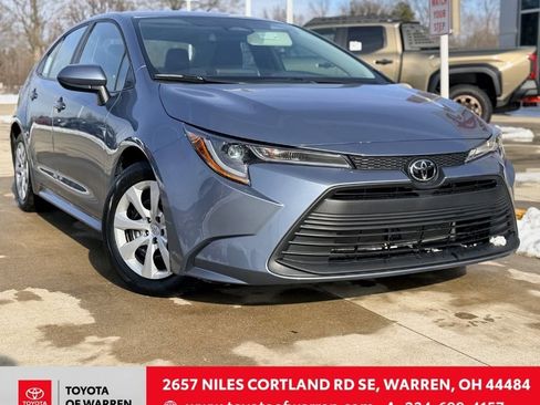 Used 2023 Toyota Corolla LE image 1