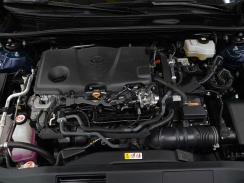 Used 2022 Toyota Avalon Limited FWD image 29