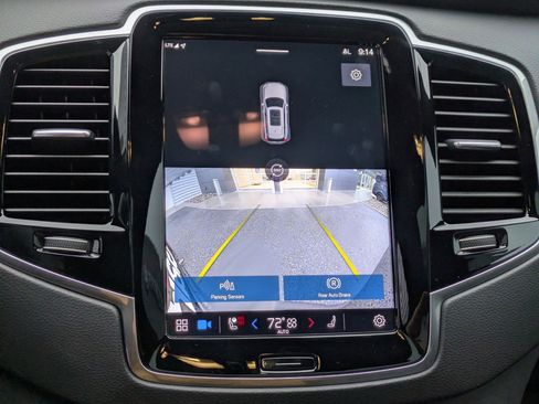 Certified 2023 Volvo XC90 T8 Ultimate image 21